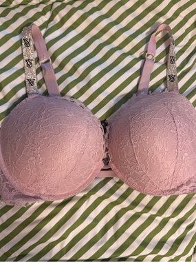 Lace Victoria’s Secret ‘Very Sexy’ Bra in Dusty Pink with Embellished Straps